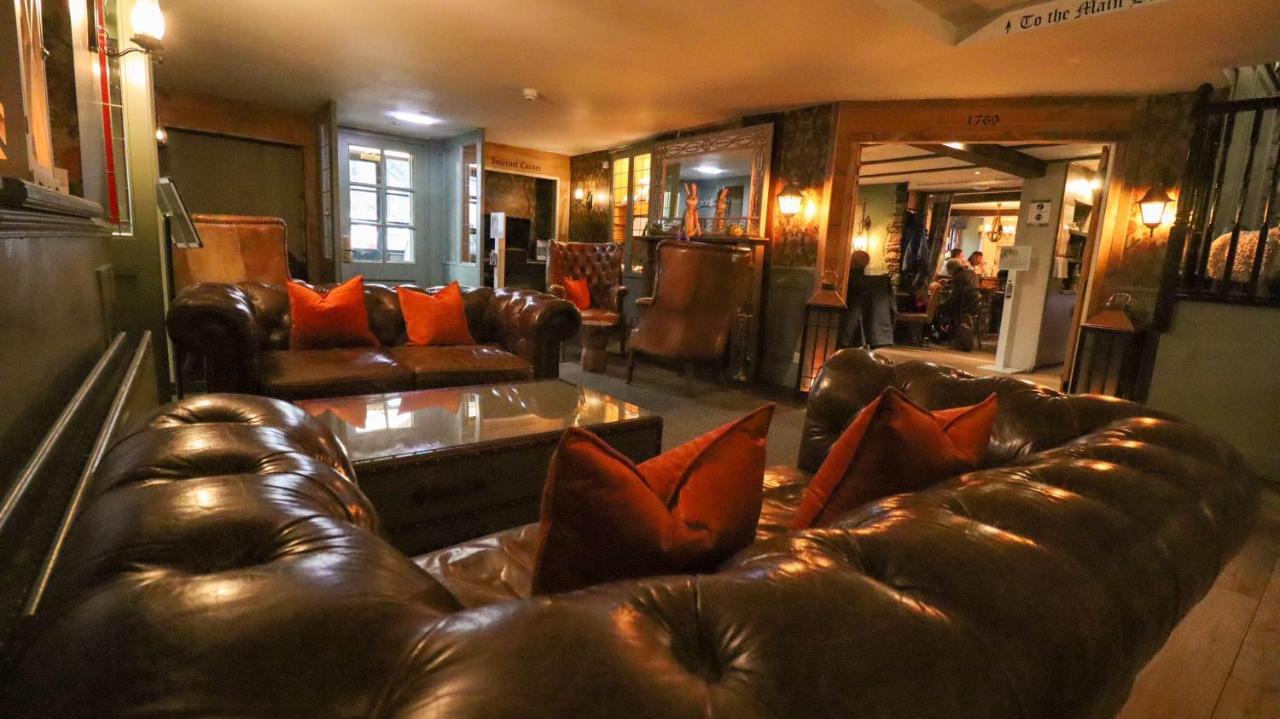 The At Grasmere