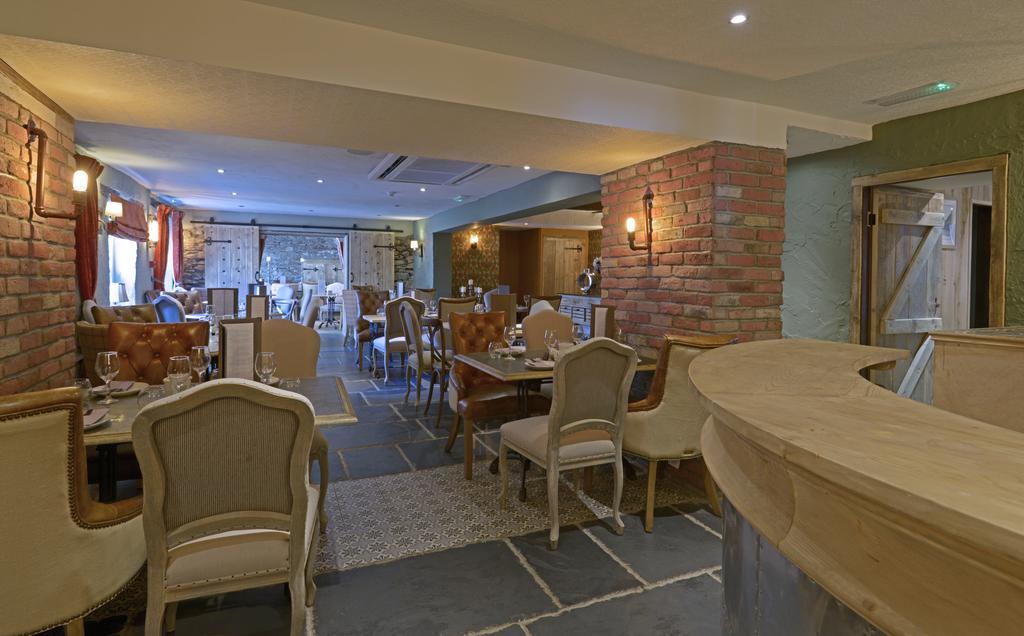 The At Hotel